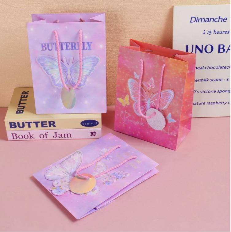 Serie Dreamy Butterfly Dance – Borsa regalo verticale M