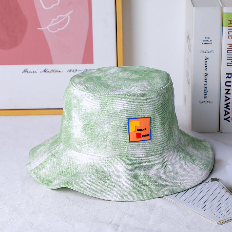 Cappello da pescatore alla moda con elementi tie-dye - verde