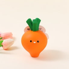 Giocattolo per cani a forma di carota